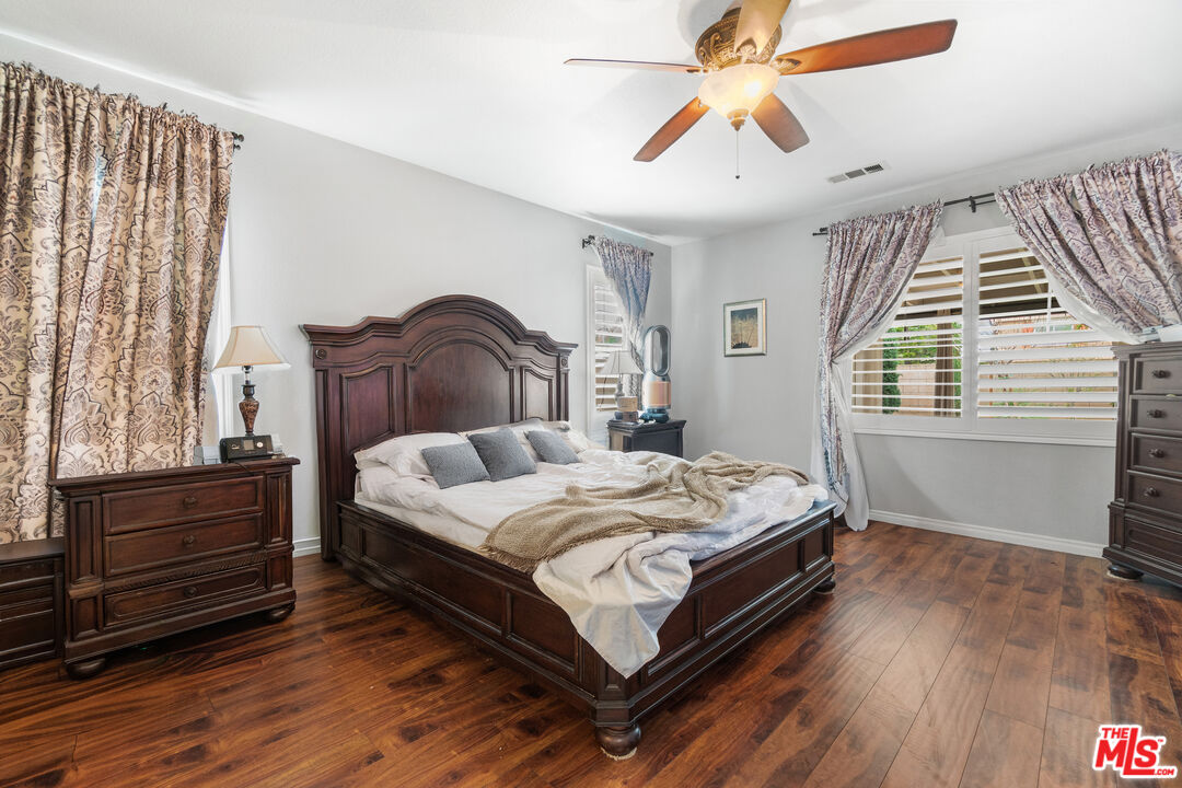 6390 N Angels Peak Dr