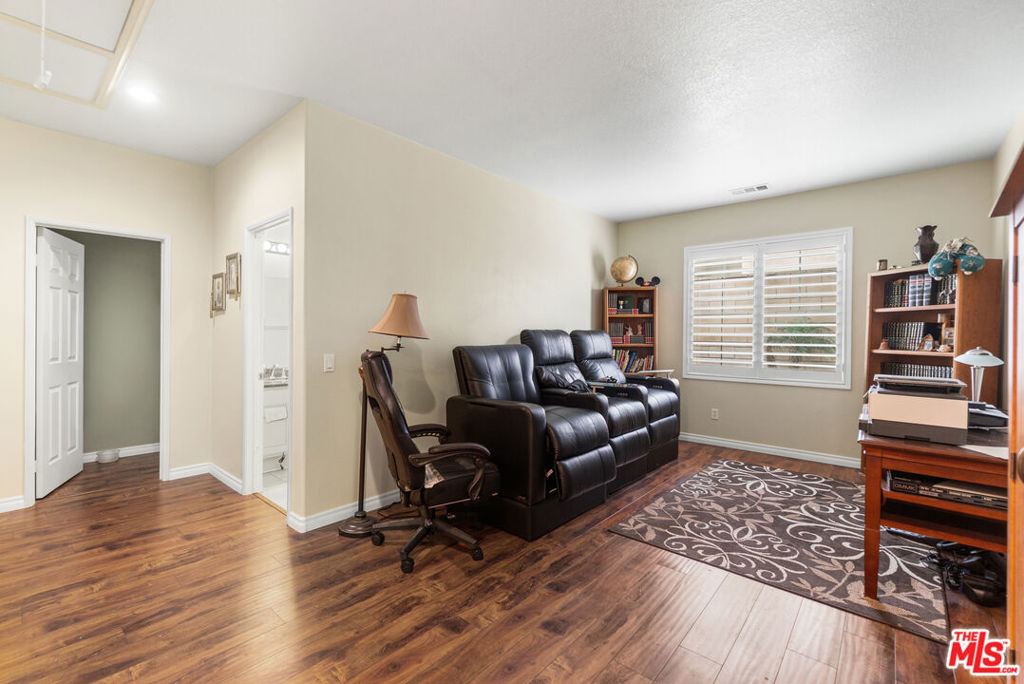 6390 N Angels Peak Drive