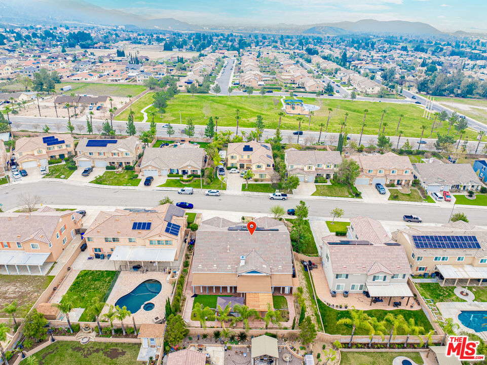 6390 N Angels Peak Dr