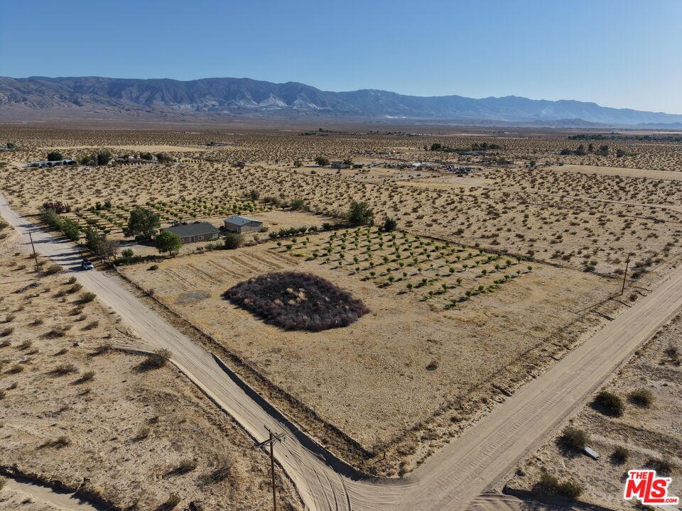 10424 Santa Fe Fire Rd