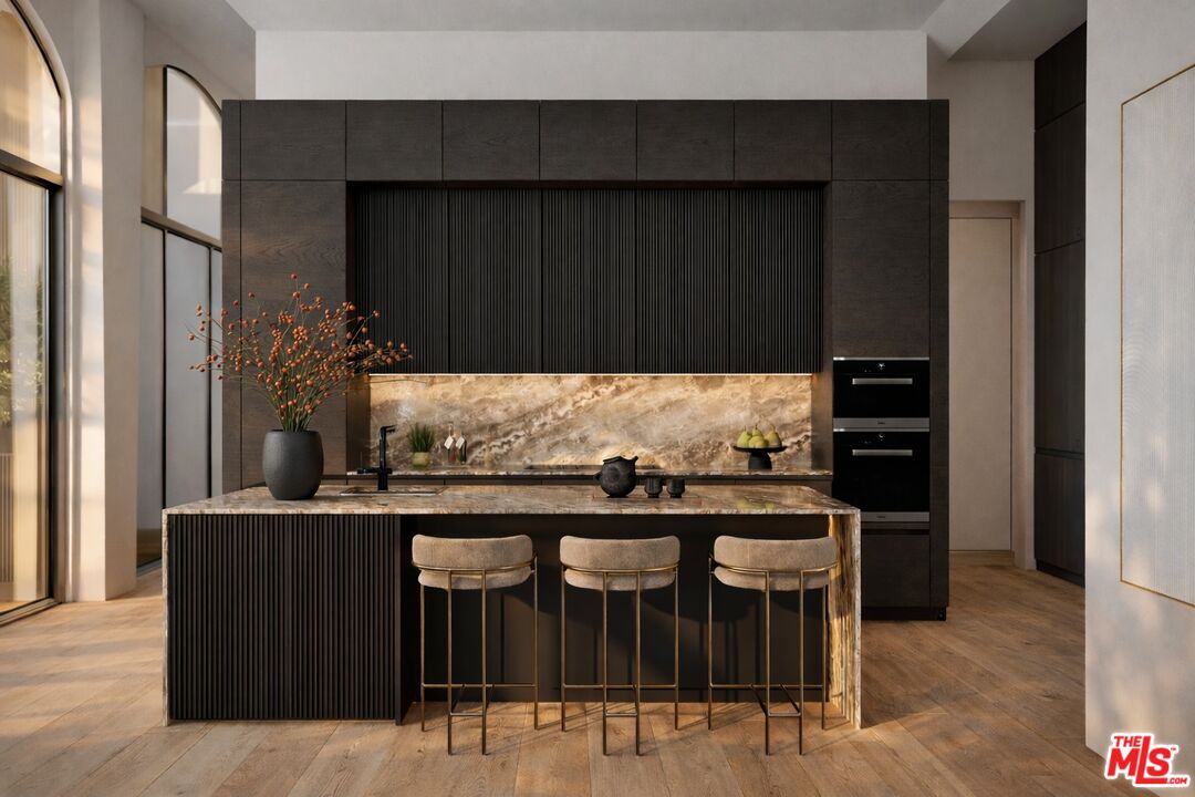 1333 S Beverly Glen Blvd Unit: PH A