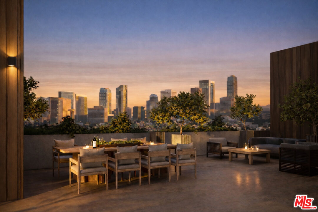 1333 S Beverly Glen Blvd Unit: PH A