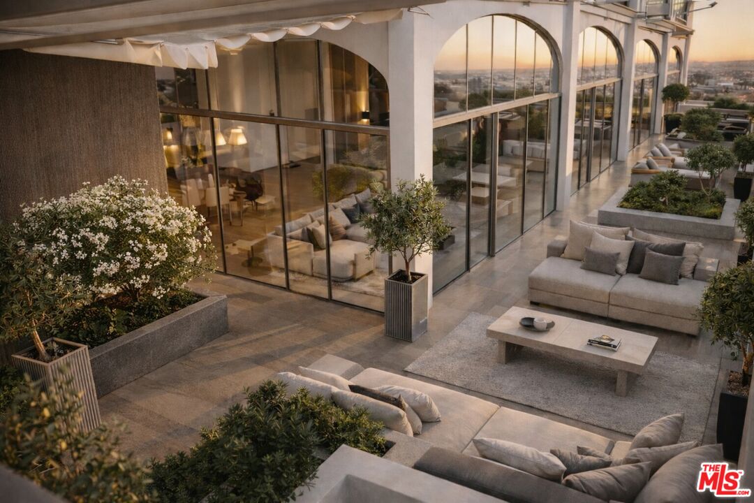 1333 S Beverly Glen Blvd Unit: PH A