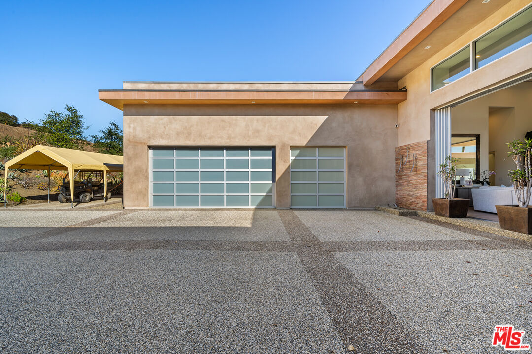 10715 Yerba Buena Rd