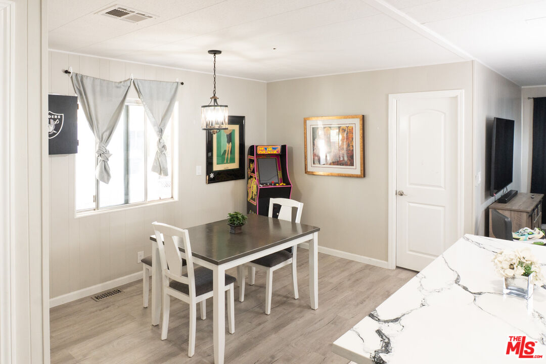 45800 45800 Challenger Way Unit: 279