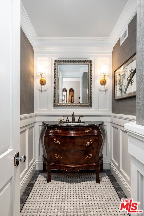 5163 Lakeview Canyon Rd