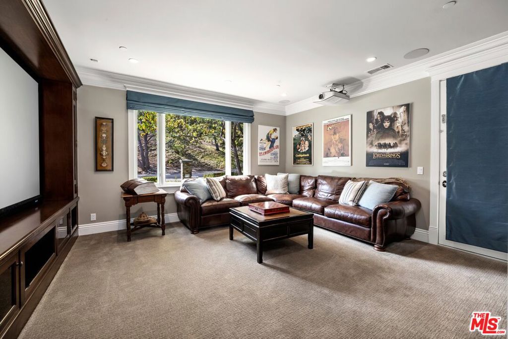 5163 Lakeview Canyon Road