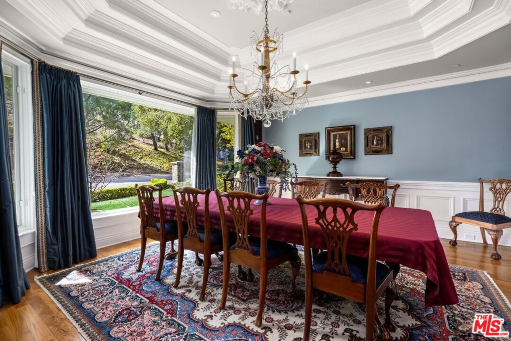 5163 Lakeview Canyon Road