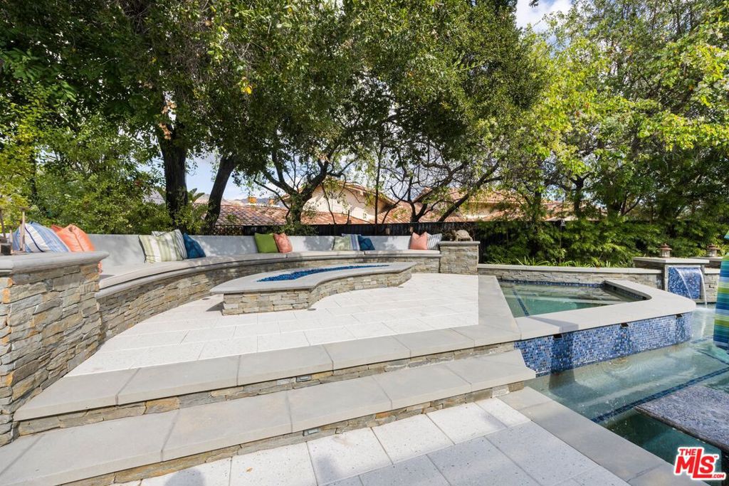 5163 Lakeview Canyon Road