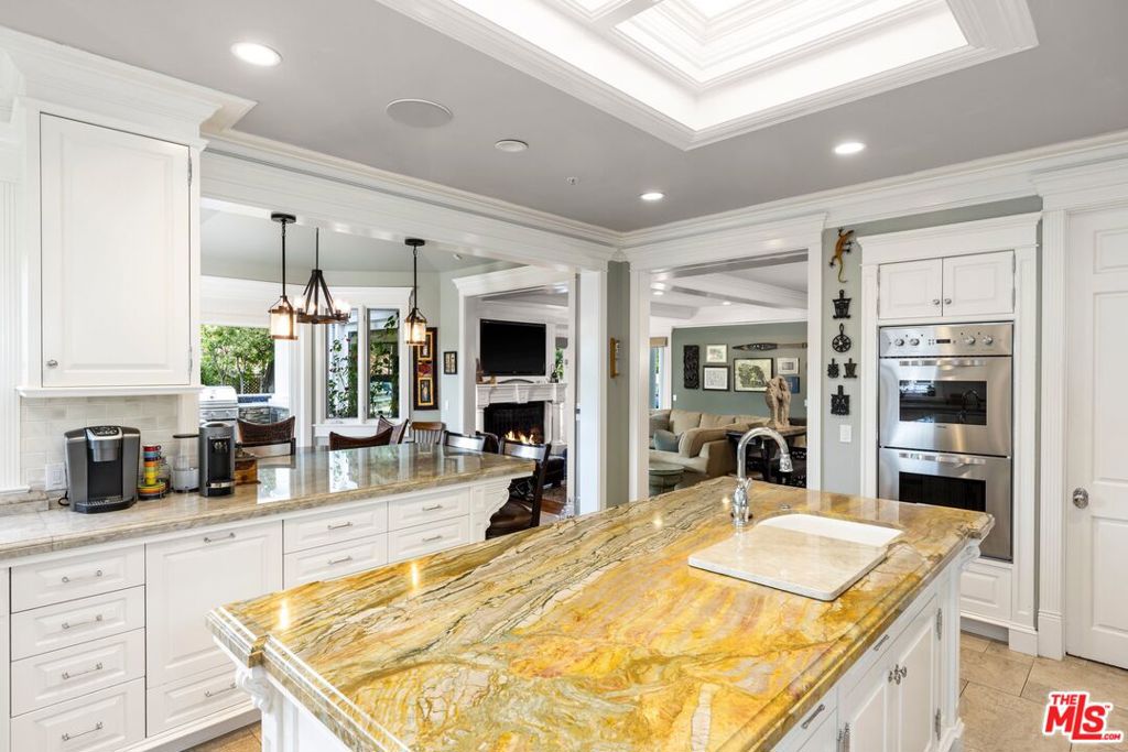 5163 Lakeview Canyon Road