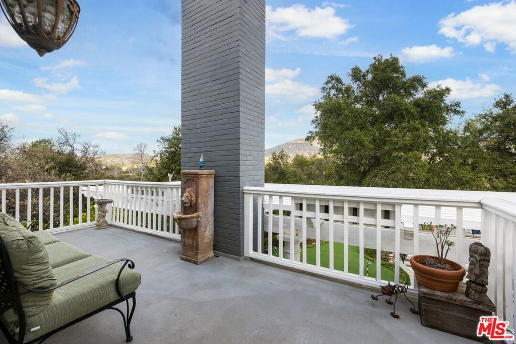 5163 Lakeview Canyon Road