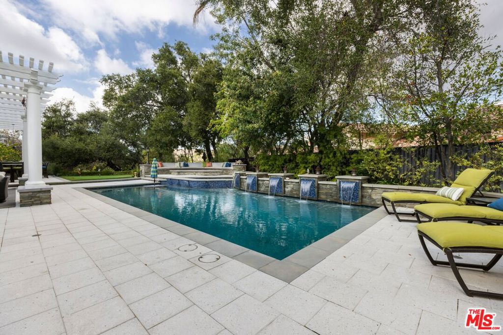 5163 Lakeview Canyon Road