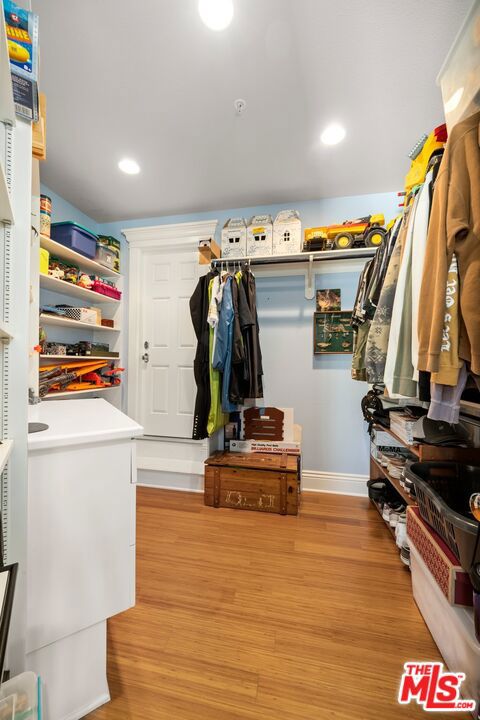 5163 Lakeview Canyon Road