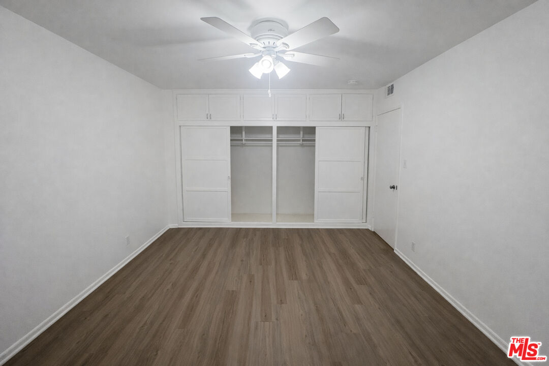 447 S Palm Dr Unit: 3