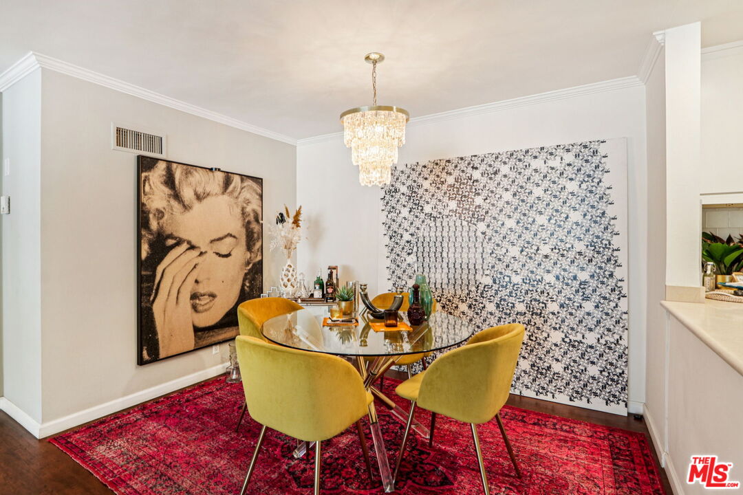 1400 N Sweetzer Ave Unit: 406