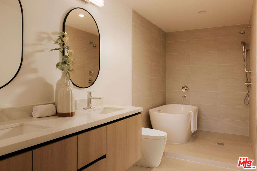 2919 Waverly Unit: 308