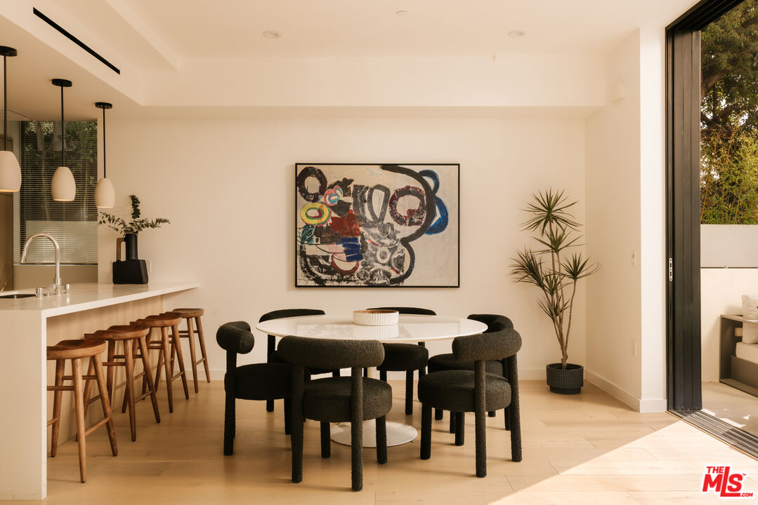 2919 Waverly Dr Unit: 106