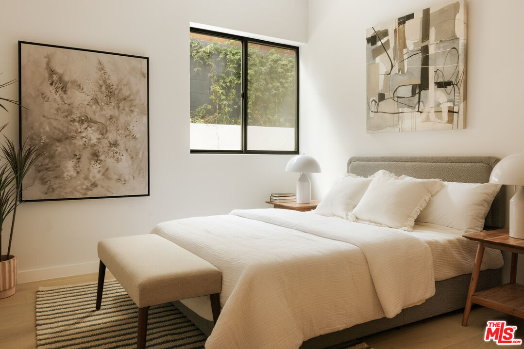 2919 Waverly Dr Unit: 103