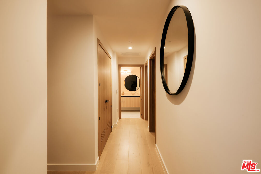 2919 Waverly Dr Unit: 103