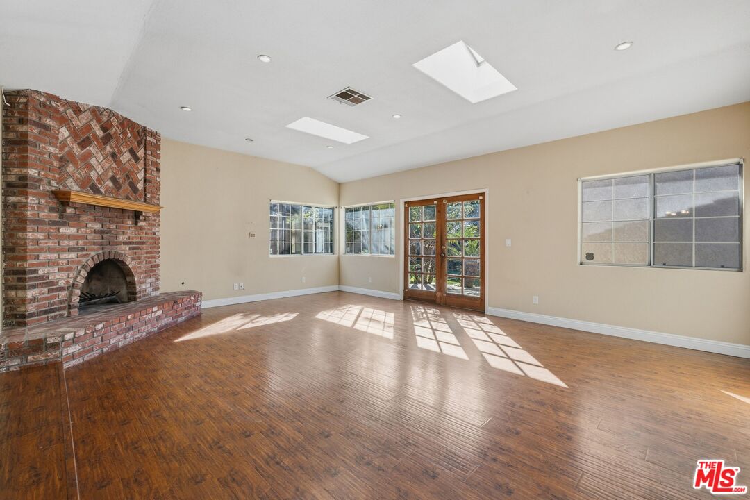 1440 Ivywood Dr