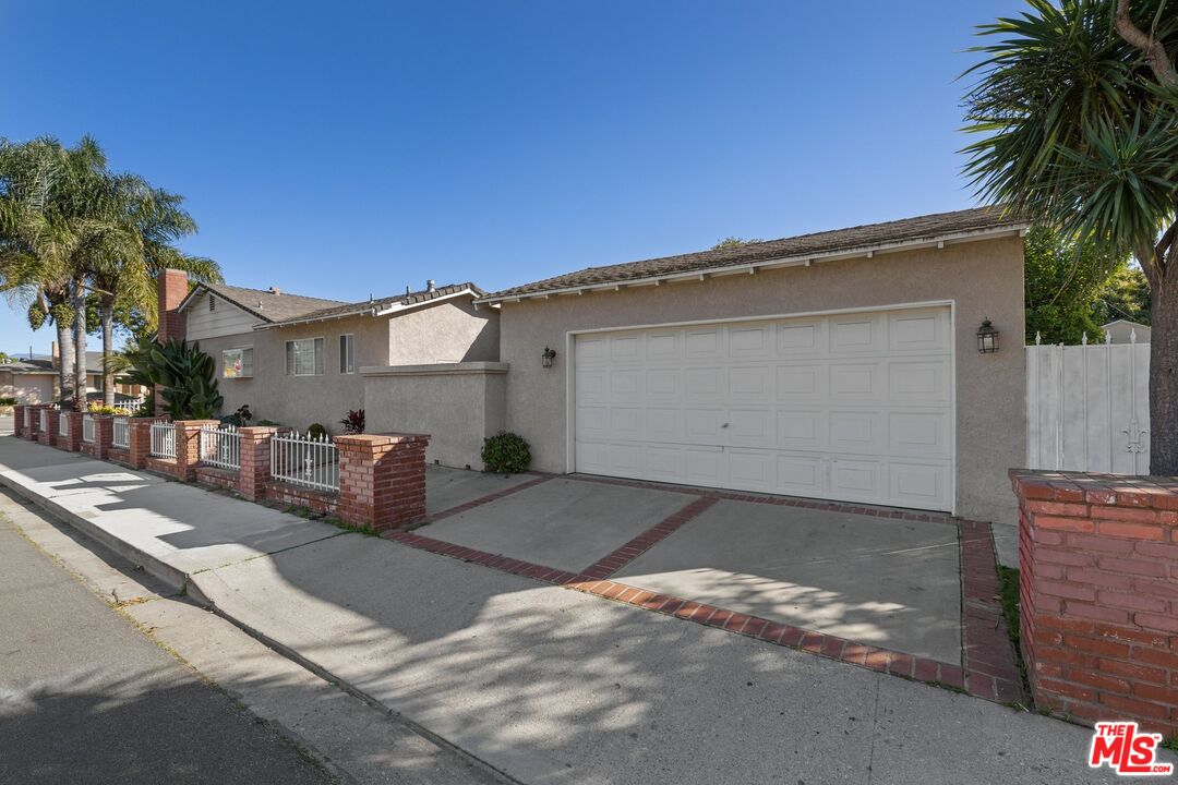 1440 Ivywood Dr