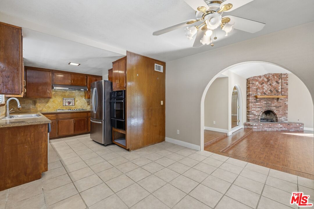 1440 Ivywood Dr