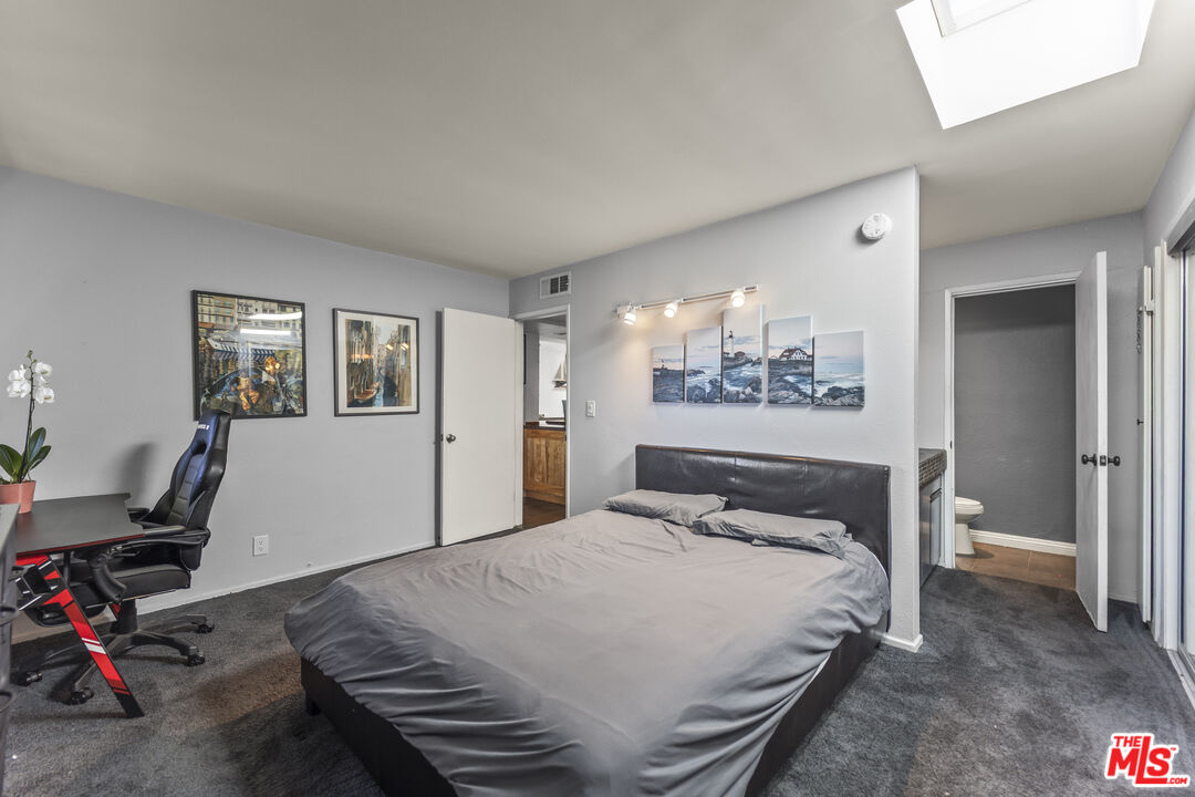 970 Palm Ave Unit: 209