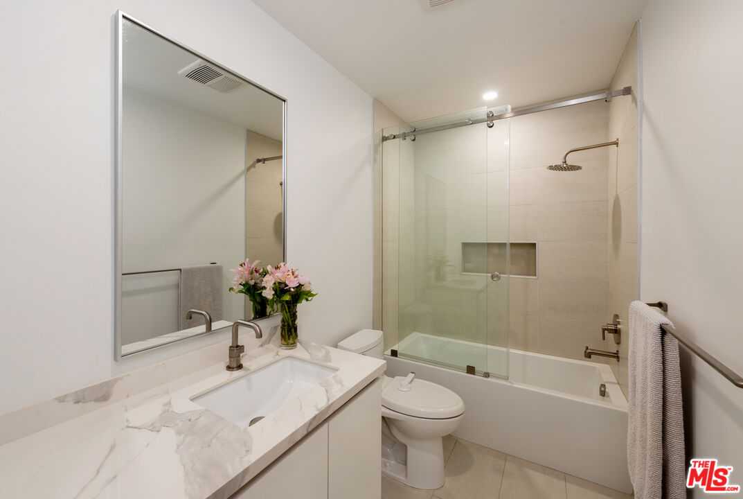 4350 Via Dolce Unit: 210