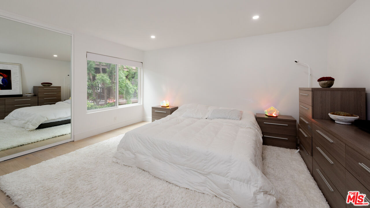 4350 Via Dolce Unit: 210