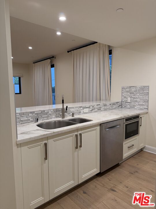 10647 Ashton Unit: 203