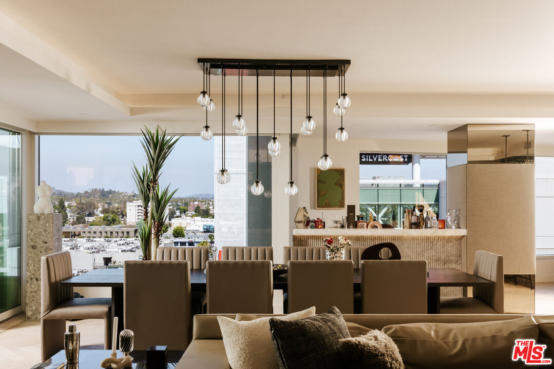 6250 Hollywood Blvd Unit: 14A