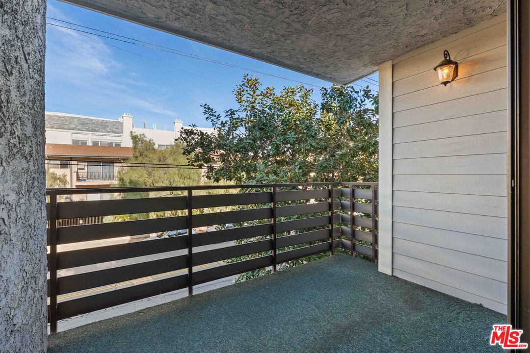 11706 Montana Ave Unit: 204