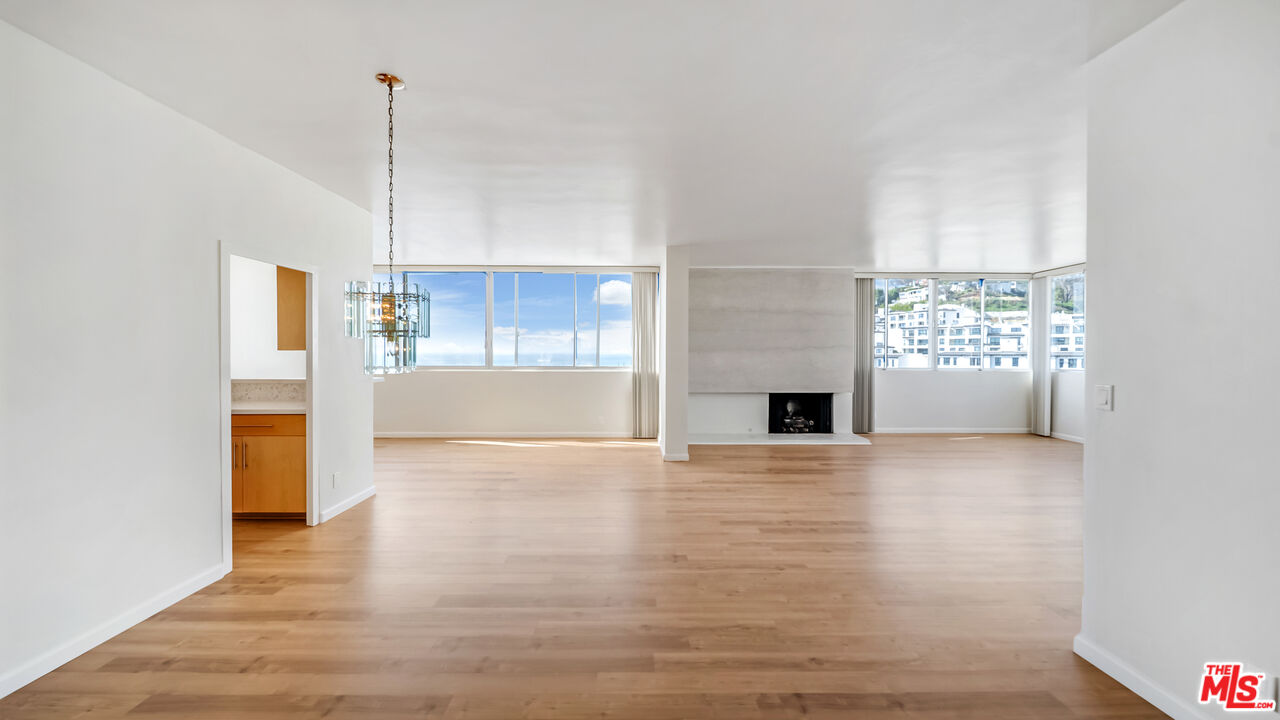 17350 W Sunset Blvd Unit: 506C