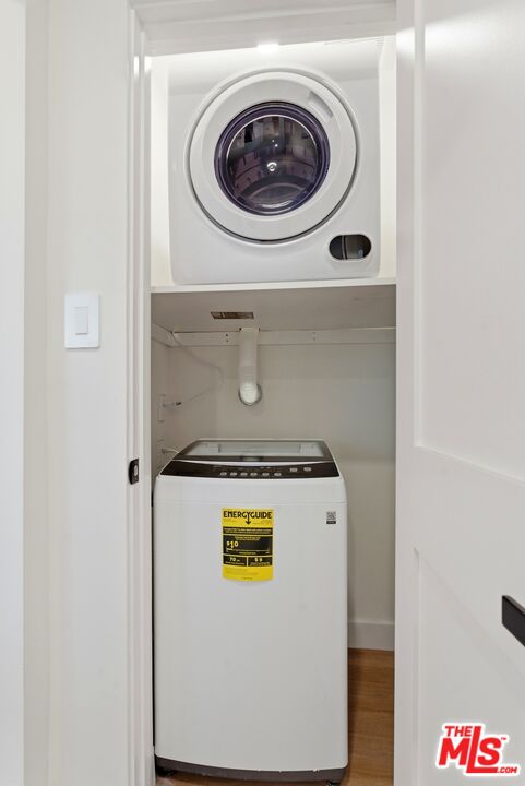 1861 Midvale Ave Unit: 3