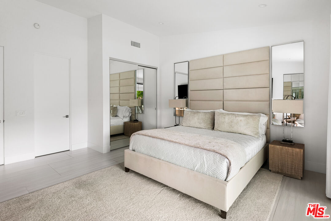 49723 Avenida Montero