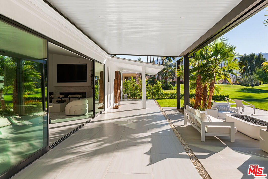 49723 Avenida Montero