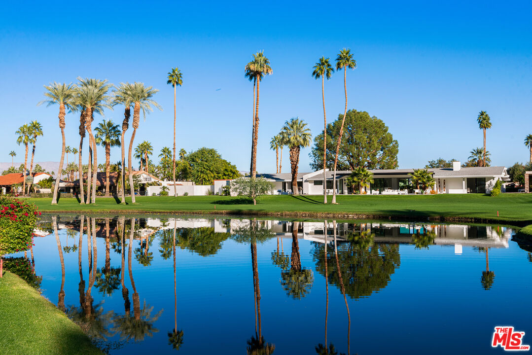 49723 Avenida Montero