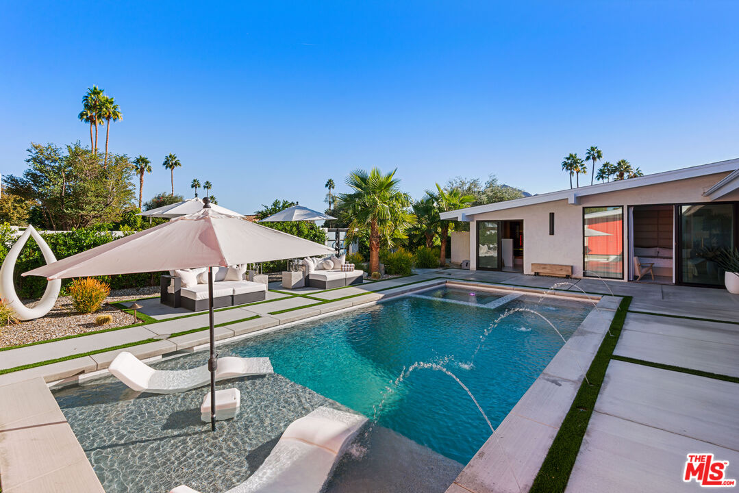 49723 Avenida Montero