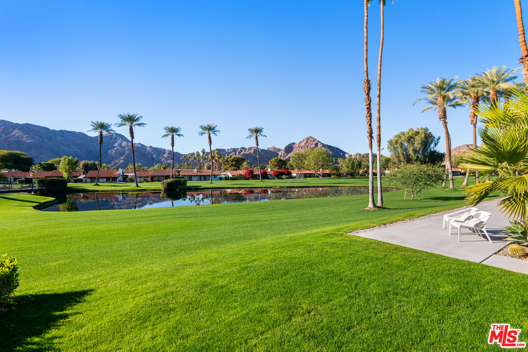 49723 Avenida Montero