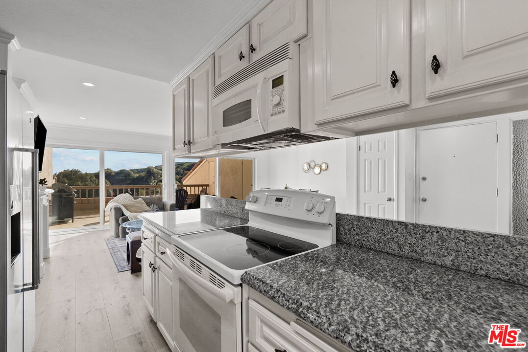 23924 De Ville Way Unit: D