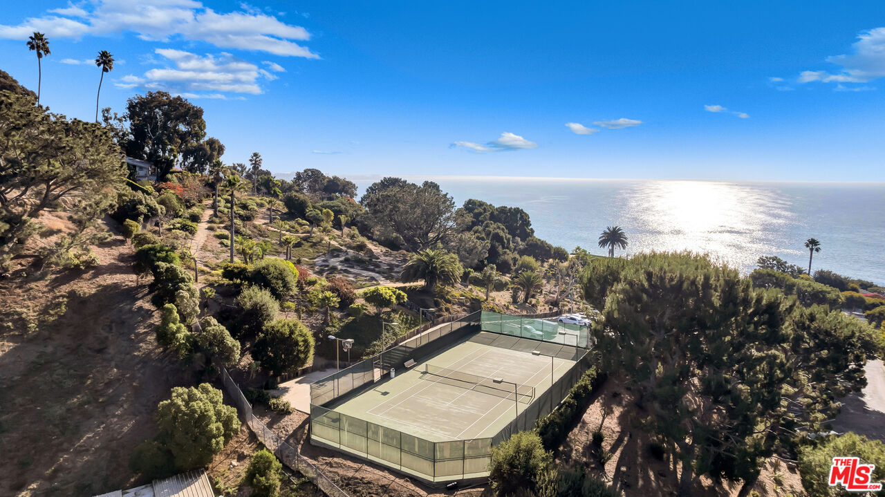 17350 W Sunset Blvd Unit: 605