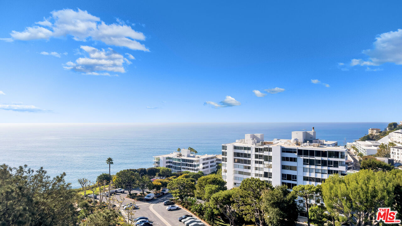 17350 W Sunset Blvd Unit: 605