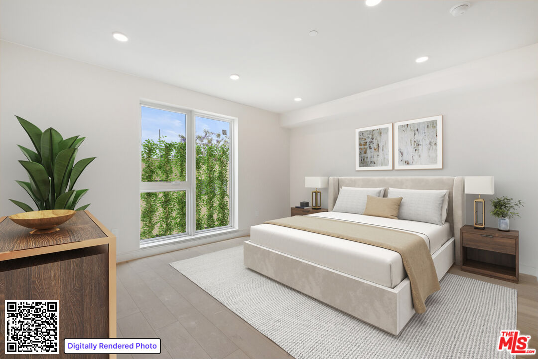 505 S Barrington Ave Unit: 104