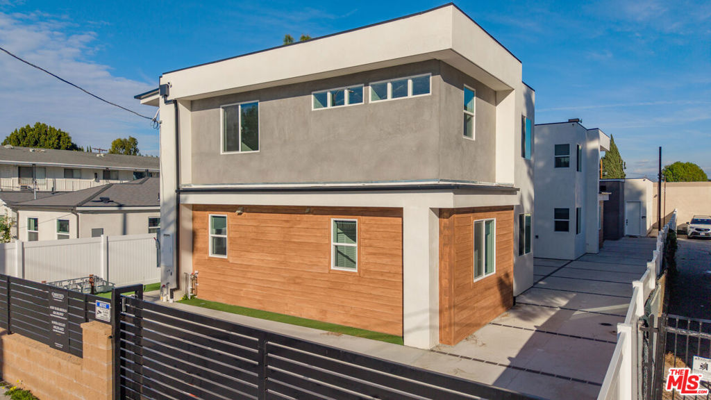 8730 Etiwanda Avenue