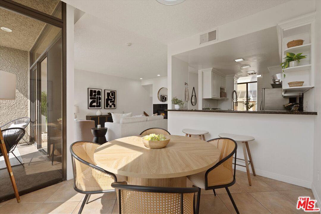 484 E California Blvd Unit: 36