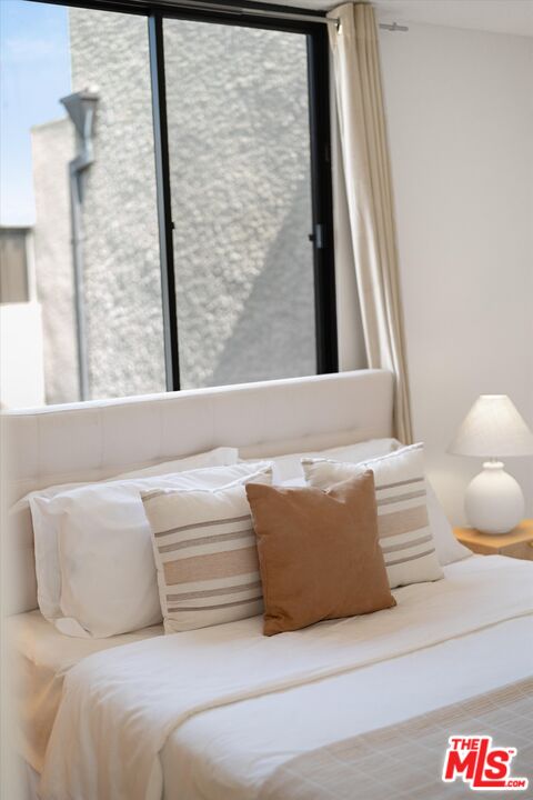 484 E California Blvd Unit: 36