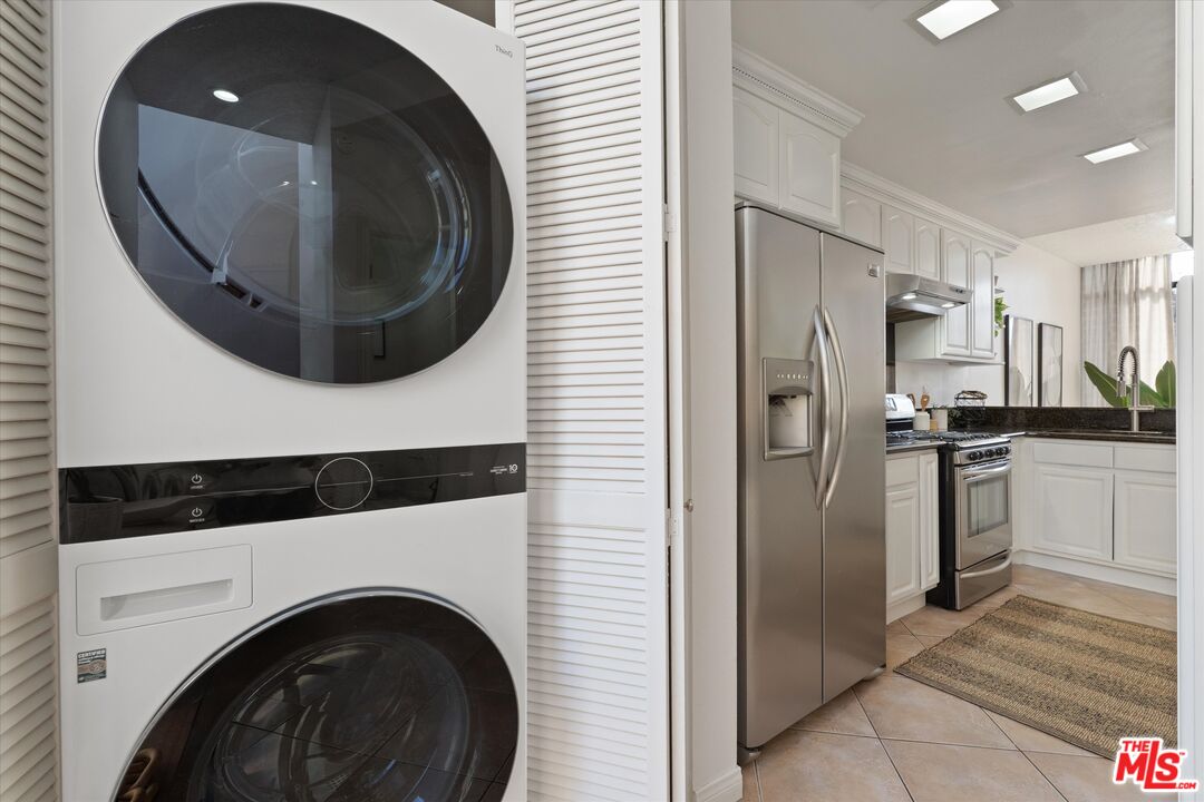 484 E California Blvd Unit: 36