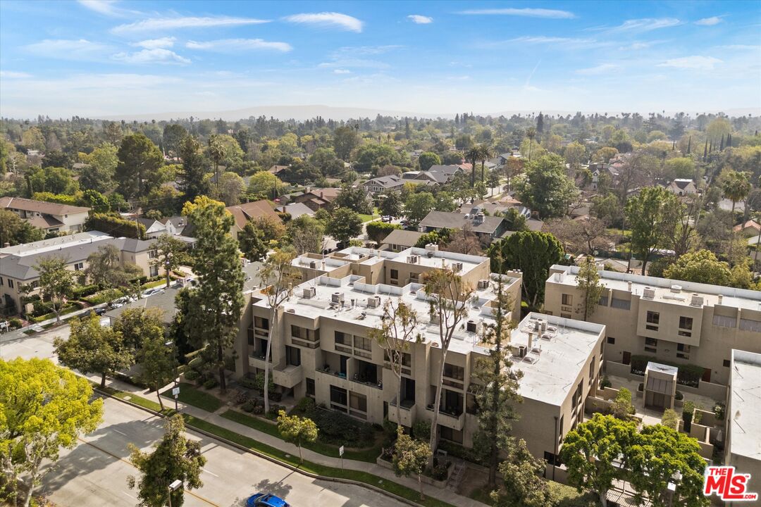484 E California Blvd Unit: 36