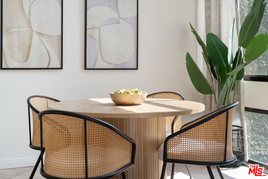 484 E California Blvd Unit: 36