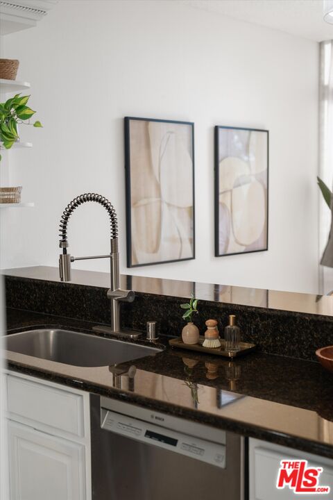 484 E California Blvd Unit: 36